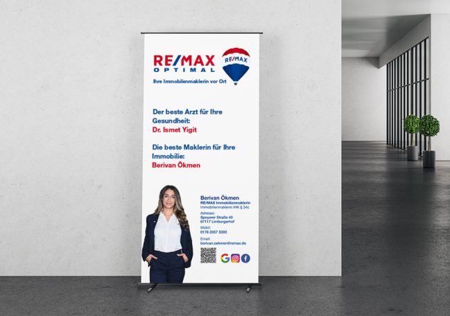 Roll-up Banner